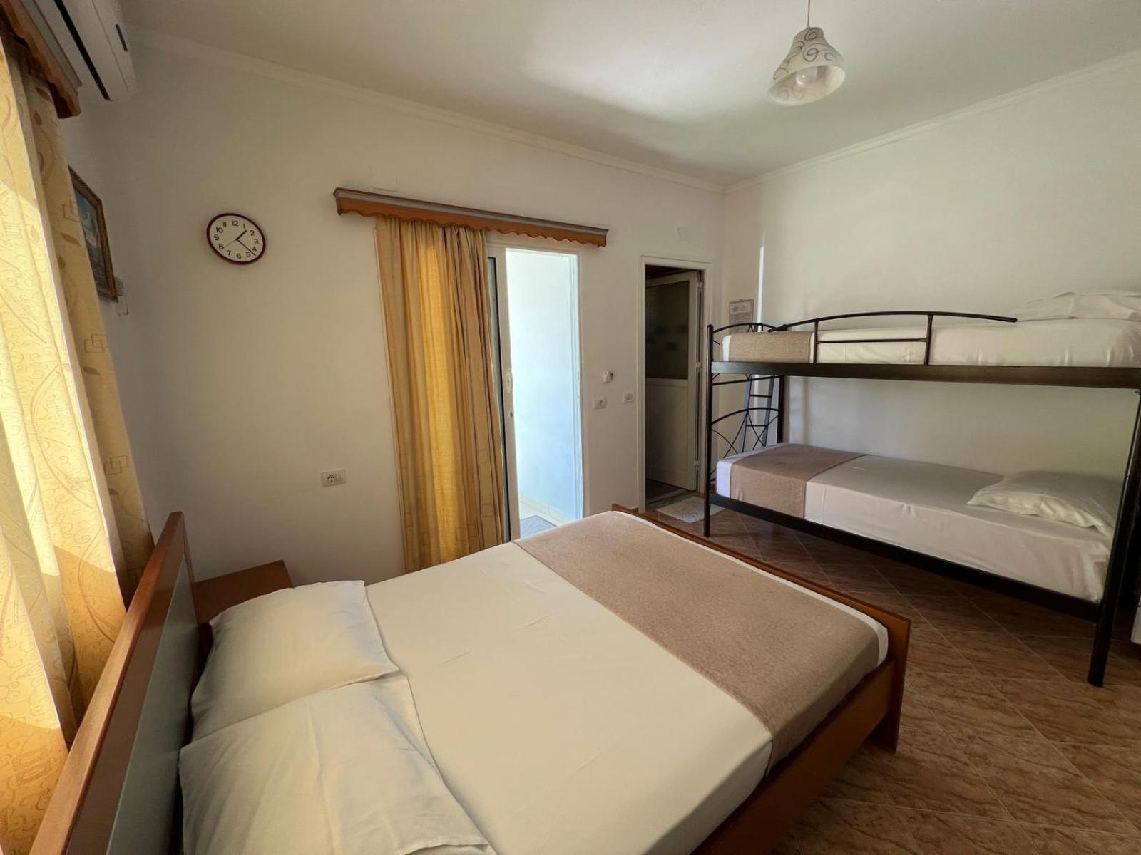 Golden Apartament