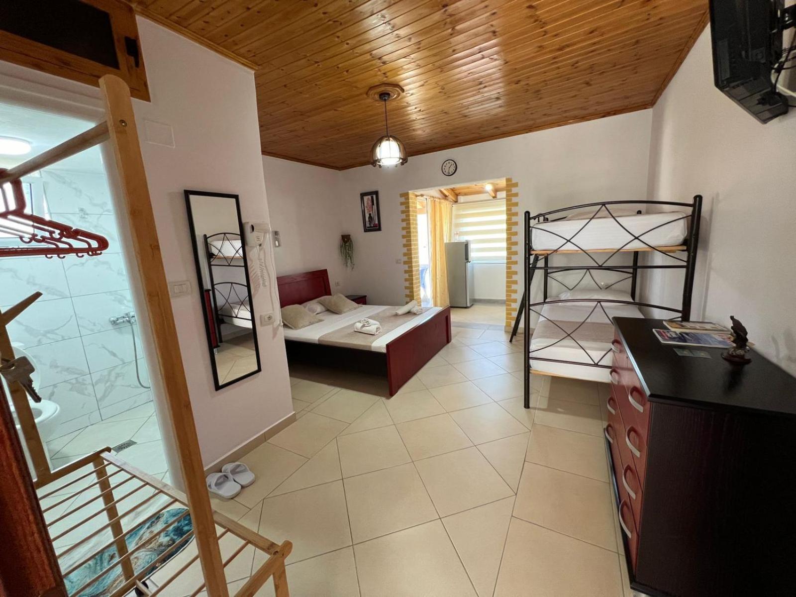 Golden Apartament Ksamil